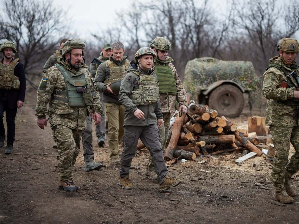 EU, NATO Warn Russia Against Military Build-Up in Ukraine Amid Belarus Crisis