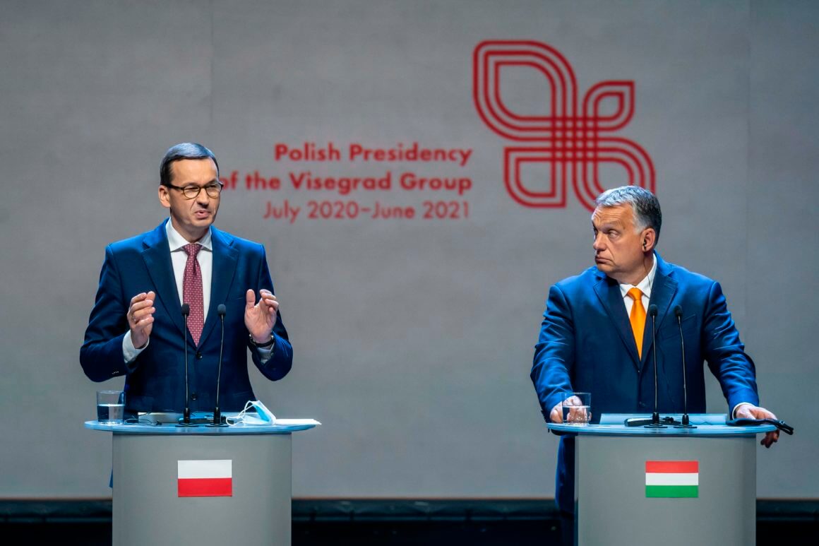 EU Stuck in Crisis as Hungary and Poland Refuse to Back Down From Budget Veto