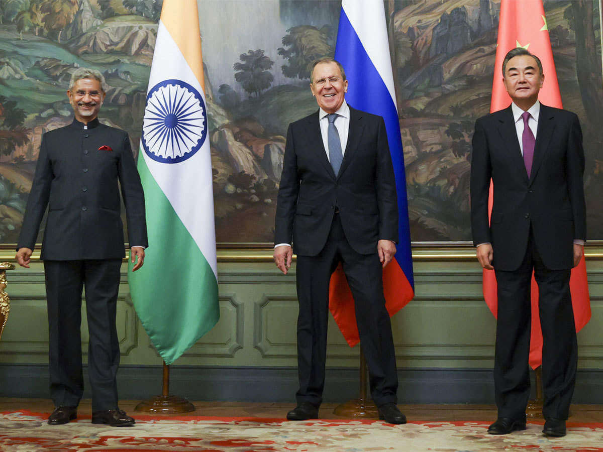 Indian Delegation Meets Taliban Representatives on Sidelines of Moscow Format