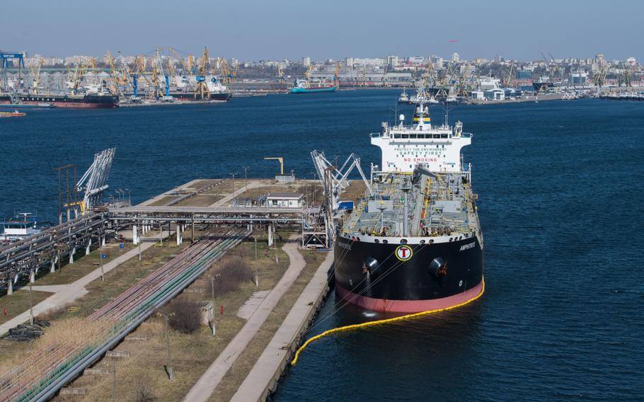 Russia, India Looking to Establish Shipping Route Through Arctic