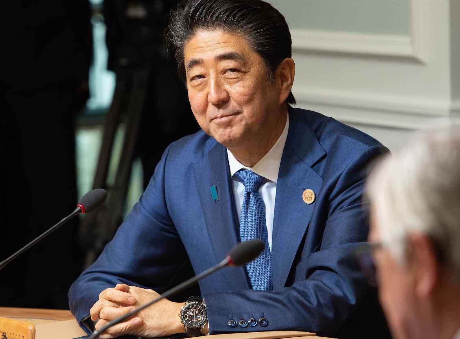 Japan’s Ex-PM Shinzo Abe Backs Taiwan, Warns China: Expansionism Could be “Suicidal”