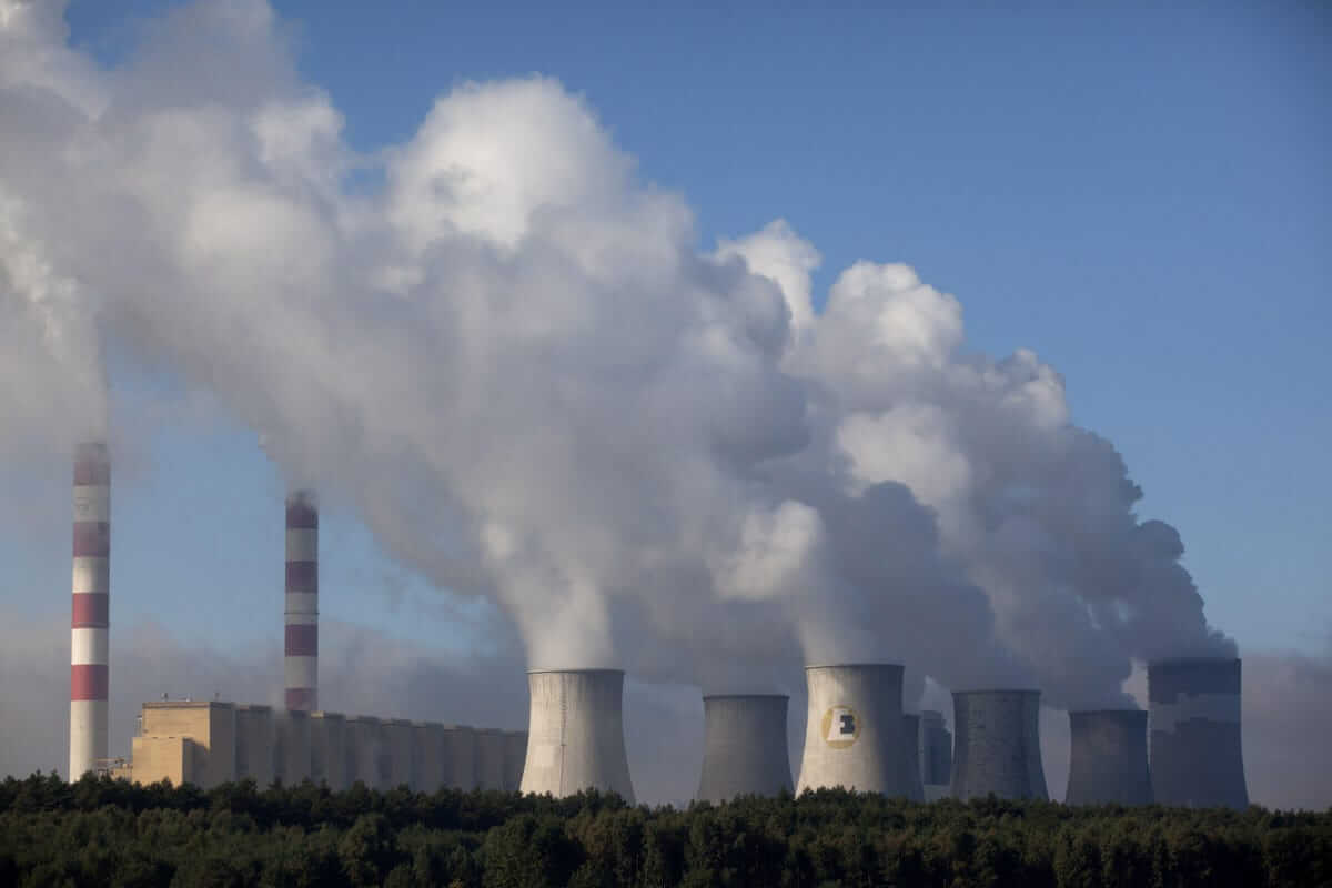 Germany Reactivates Coal Plants As EU Calls for Ban on Russian Oil and Gas