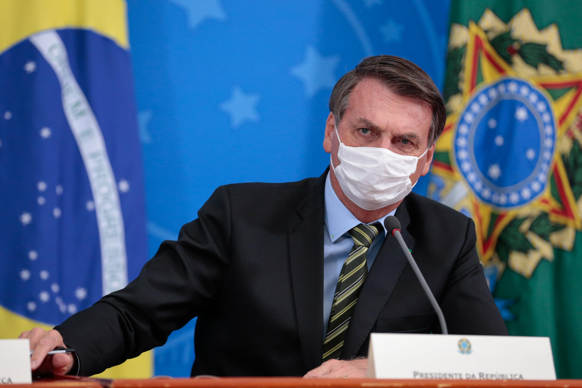 Bolsonaro Continues Offensive Against Quarantines, Warns Against Additional Measures