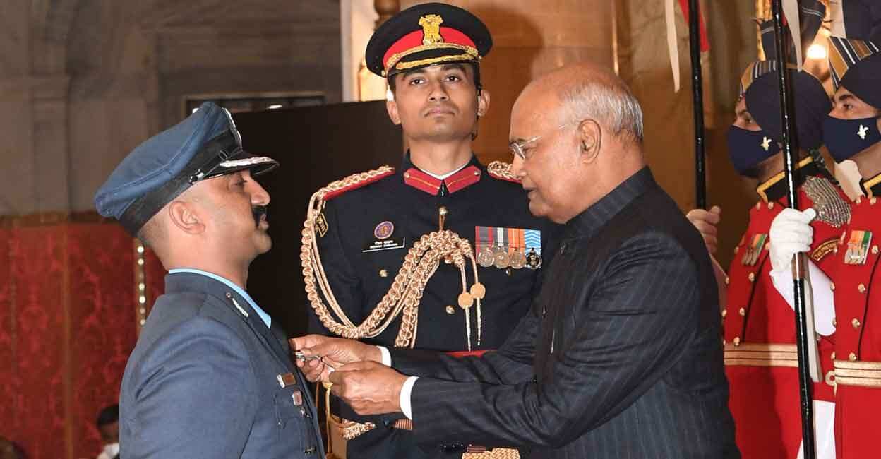 Pakistan Says Vir Chakra for Pilot Varthaman Celebrates “Imaginary Feats of Gallantry”