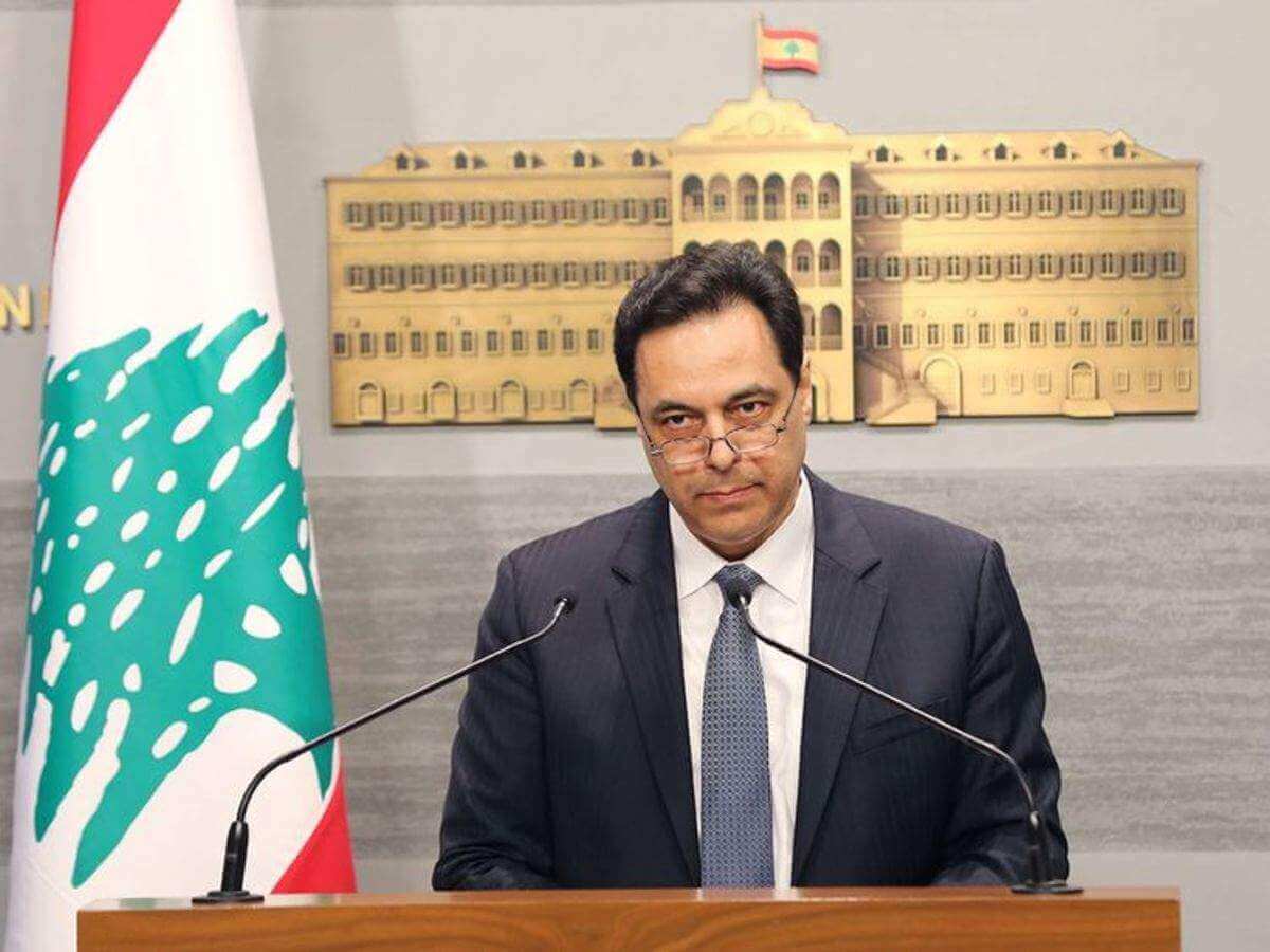 Lebanese Prime Minister Announces Resignation of Government Amid Violent Protests
