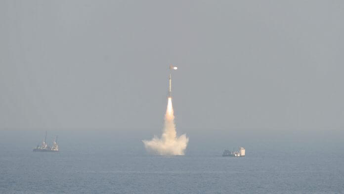 India Successfully Tests 3,500 km Ranged Nuclear Ballistic Missile From Submarine