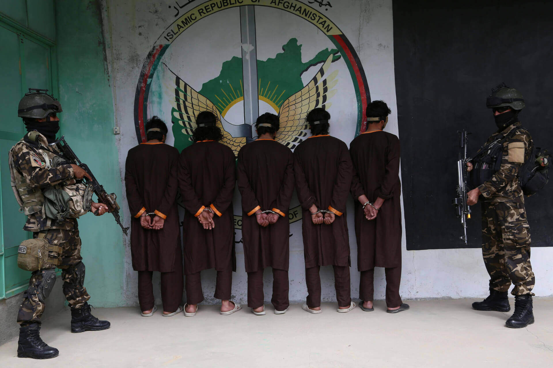 Afghanistan-Taliban Prisoner Exchange Negotiations Begin, 100 Prisoners To Be Released