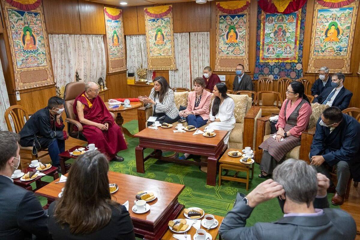 China Slams US for Meeting “Political Exile Disguised as Religious Figure” Dalai Lama