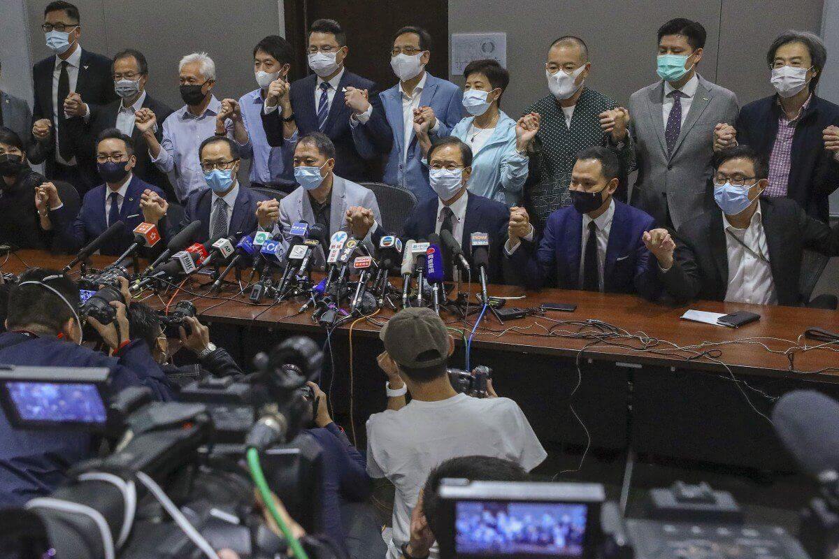 Hong Kong’s Pro-Democracy Lawmakers Quit Legislature En Masse